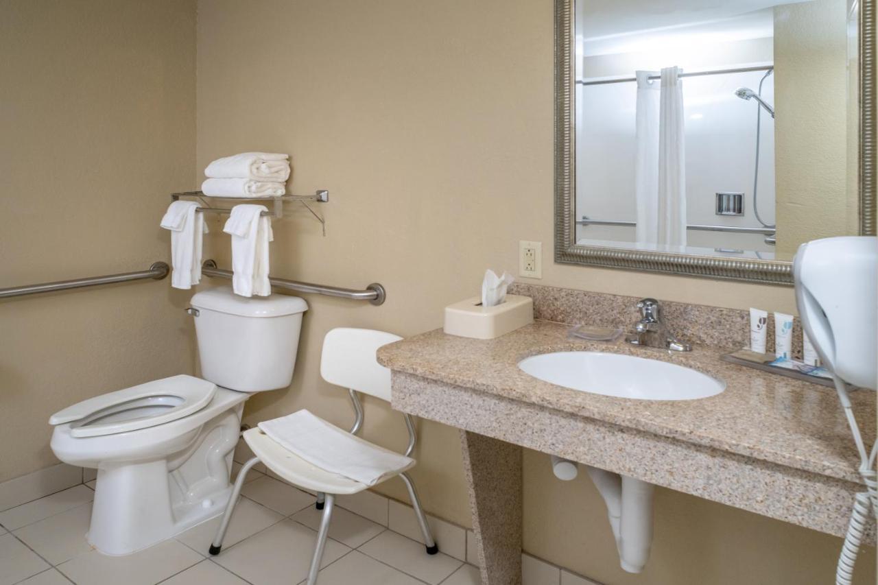 Country Inn & Suites By Radisson, Princeton, Wv Экстерьер фото